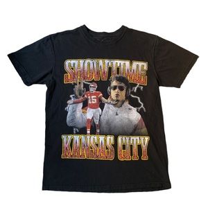 Patrick Mahomes II Kansas City Chiefs Showtime T-Shirt Black Men Medium